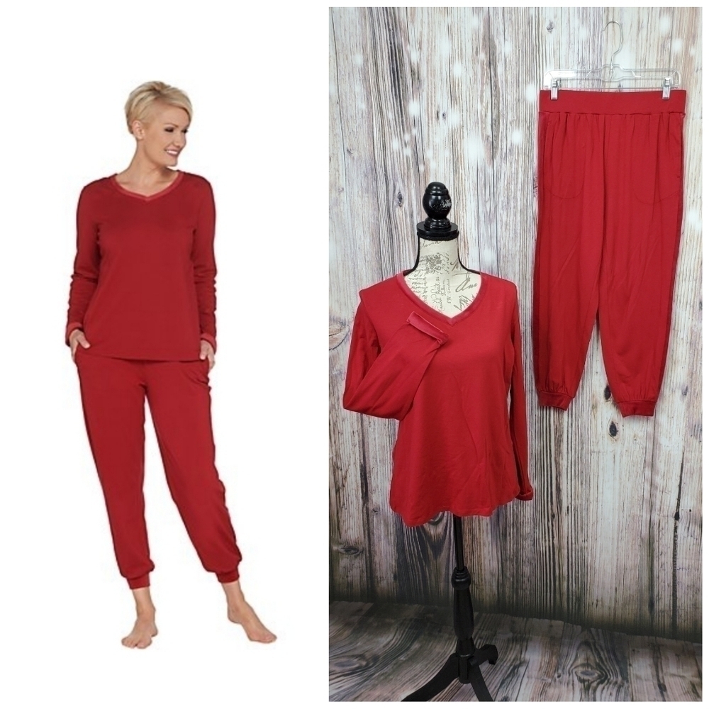 𝅺Anybody Red Velour Cozy Knit Pocket Pajama Set